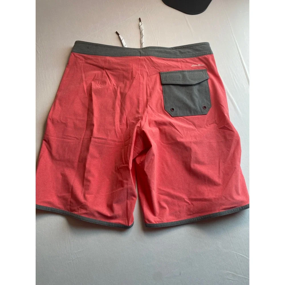 Eddie Bauer Mens Outdoor Board Shorts Coral Red Gray Swim Trunks Size 34